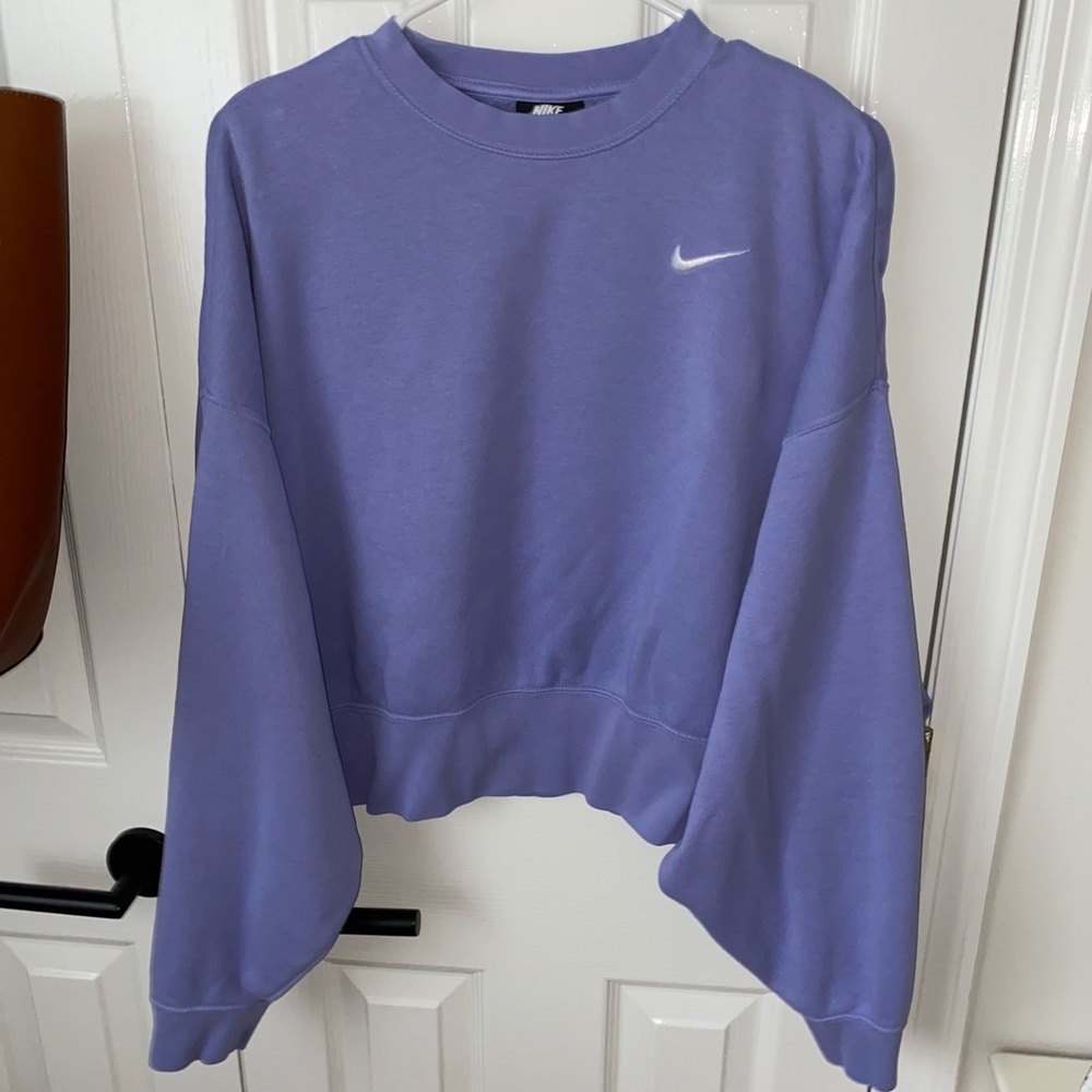 Nike (longer) crop hoodie!
